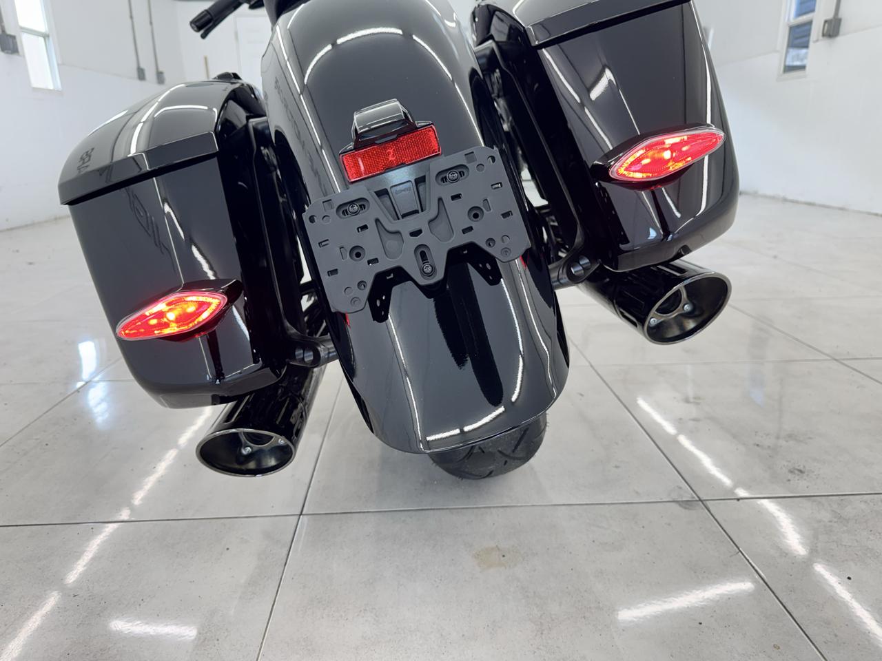 BMW R18  2024