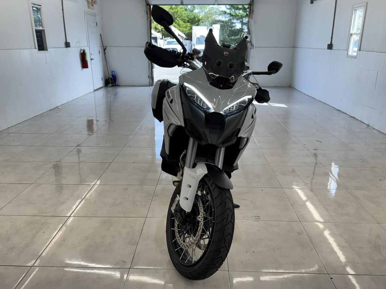Ducati Multistrada V4/V4S/V4 S S  2024