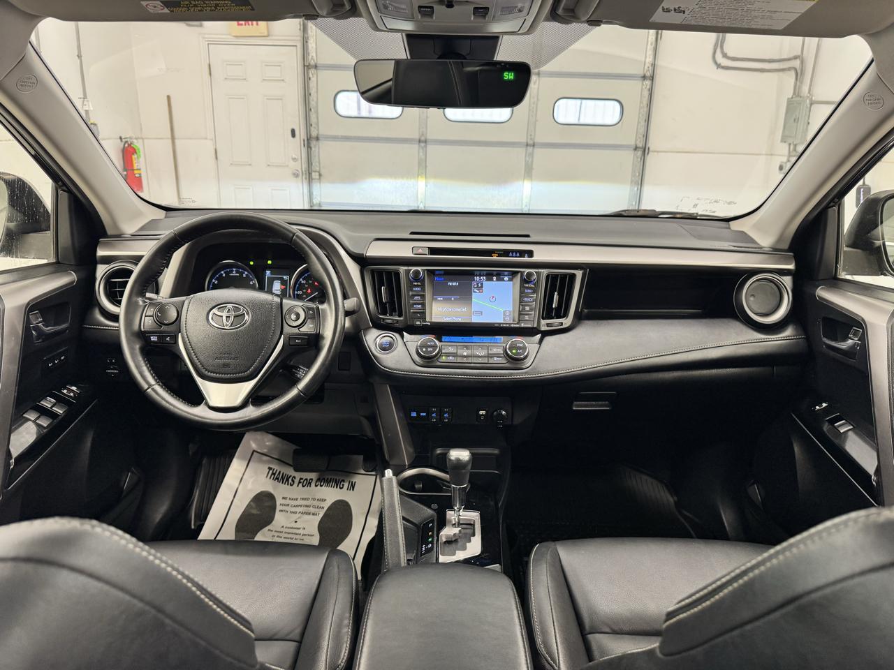 Toyota RAV4 Limited AWD (Natl) 2017