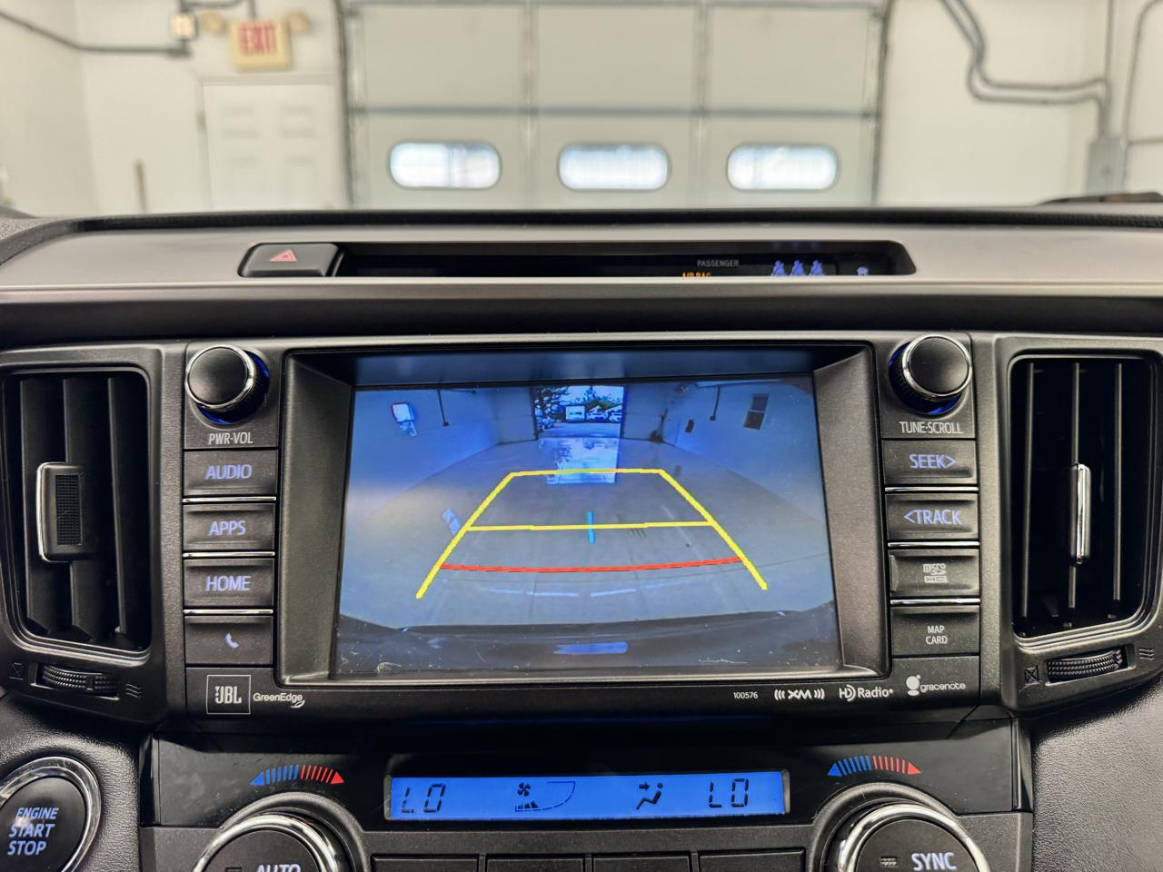 Toyota RAV4 Limited AWD (Natl) 2017