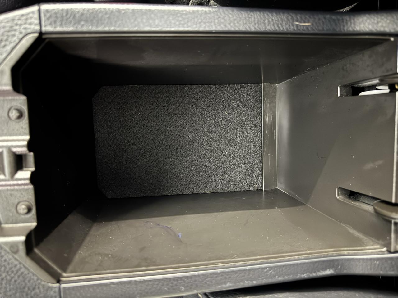 Toyota RAV4 Limited AWD (Natl) 2017