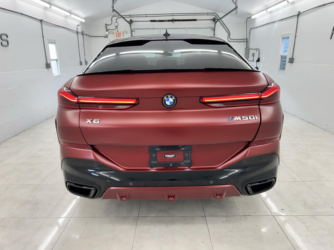 BMW X6 M50i Sports Activity Coupe 2022