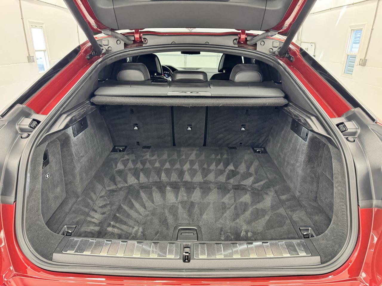 BMW X6 M50i Sports Activity Coupe 2022