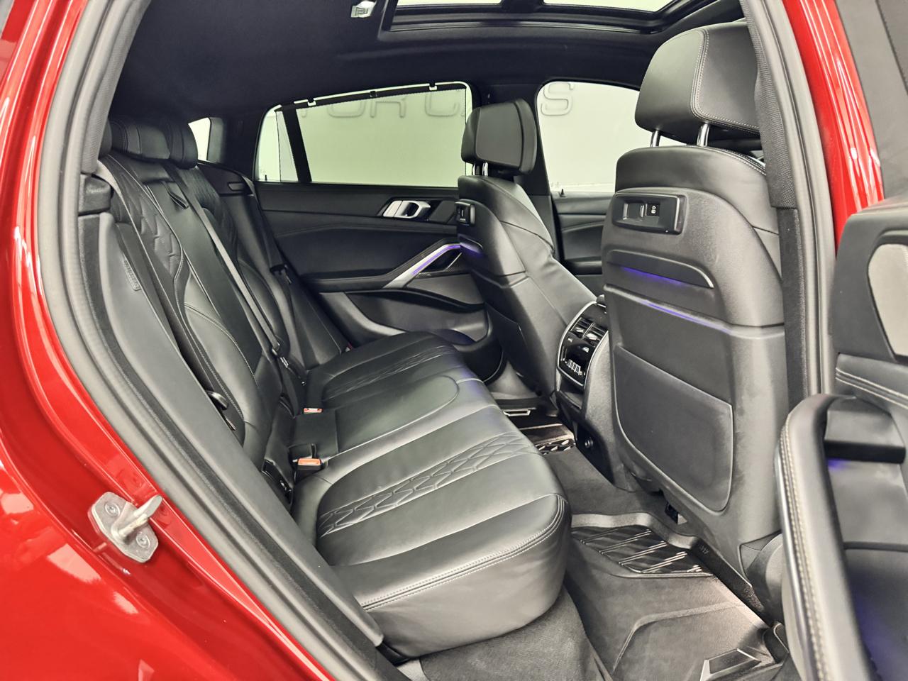 BMW X6 M50i Sports Activity Coupe 2022