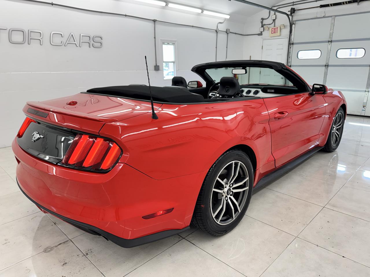 Ford Mustang EcoBoost Premium Convertible 2017