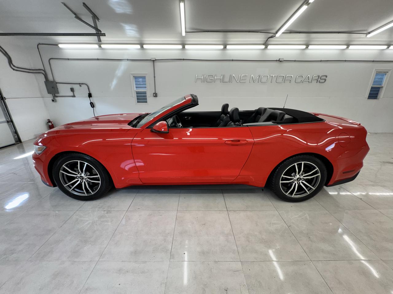 Ford Mustang EcoBoost Premium Convertible 2017
