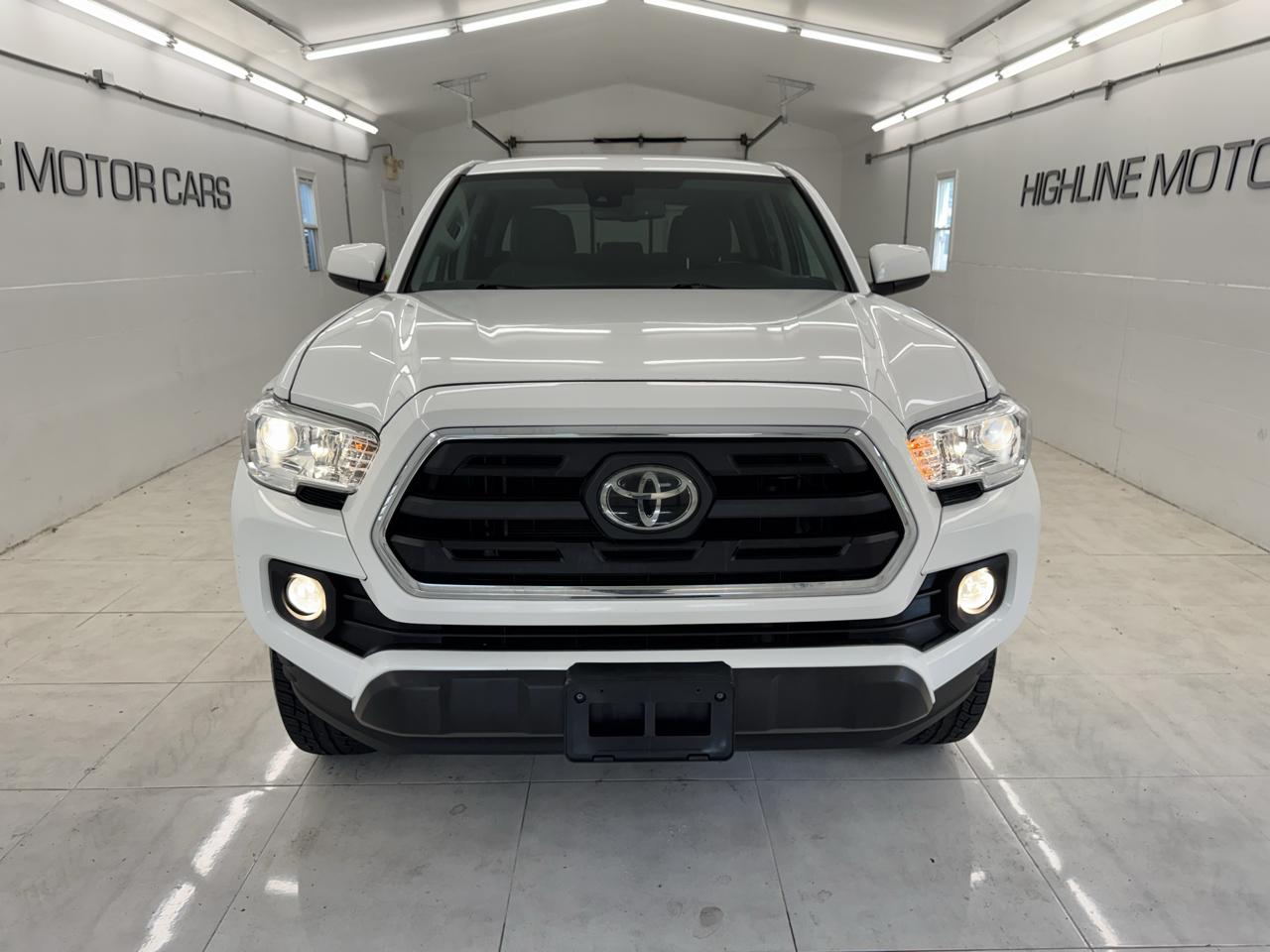 Toyota Tacoma 2WD TRD Off Road Double Cab 5' Bed V6 AT (Natl) 2019