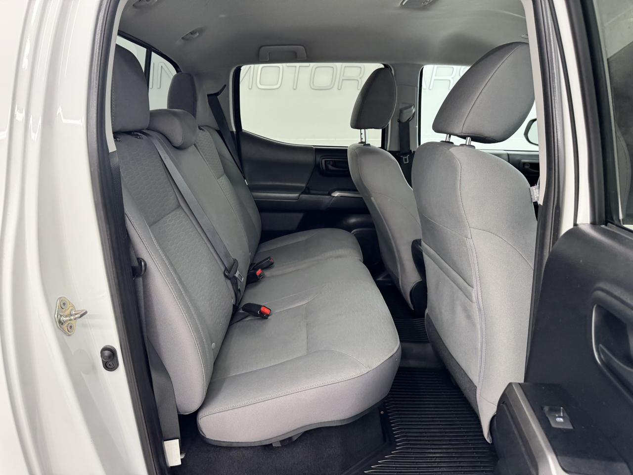 Toyota Tacoma 2WD TRD Off Road Double Cab 5' Bed V6 AT (Natl) 2019