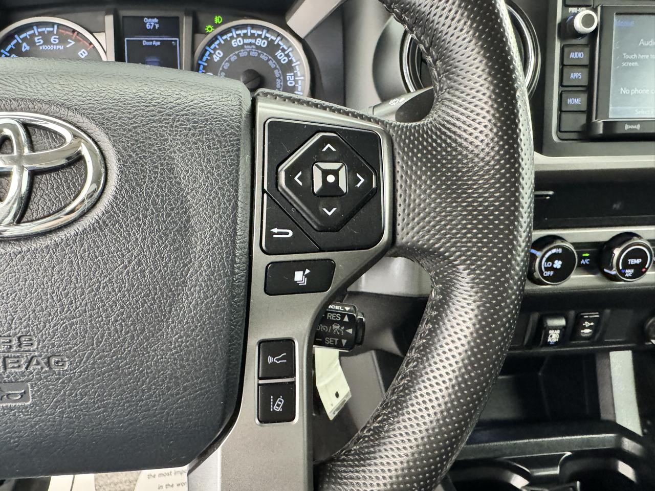 Toyota Tacoma 2WD TRD Off Road Double Cab 5' Bed V6 AT (Natl) 2019
