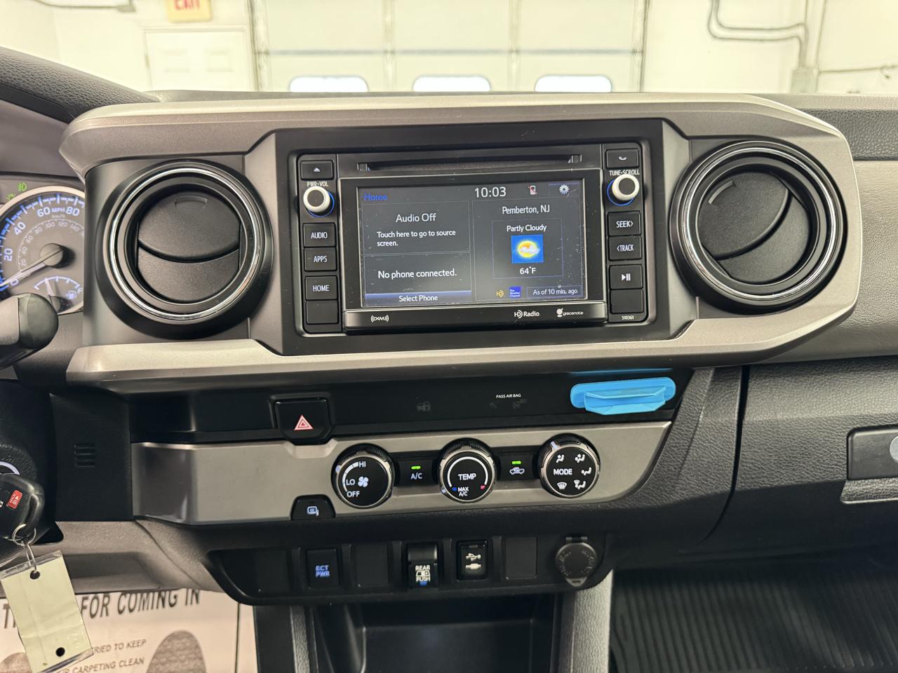 Toyota Tacoma 2WD TRD Off Road Double Cab 5' Bed V6 AT (Natl) 2019