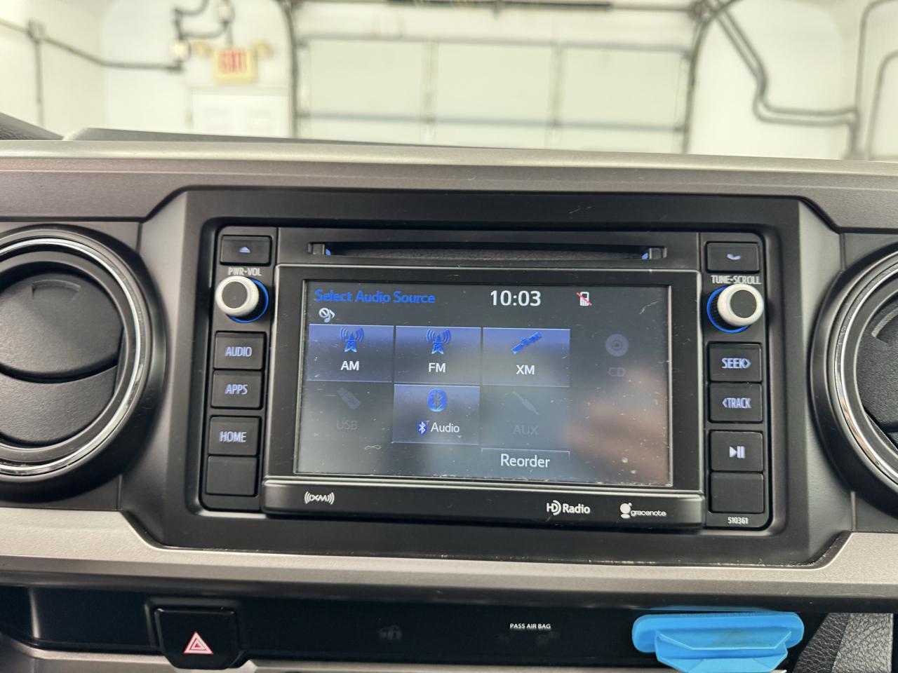 Toyota Tacoma 2WD TRD Off Road Double Cab 5' Bed V6 AT (Natl) 2019