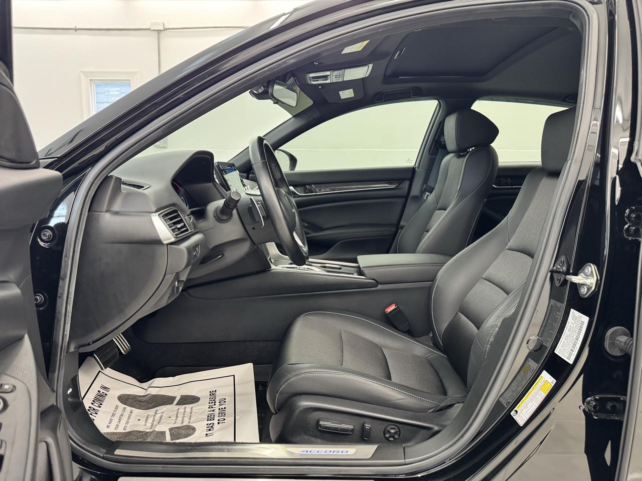 Honda Accord Sedan Sport 2.0T Auto 2020