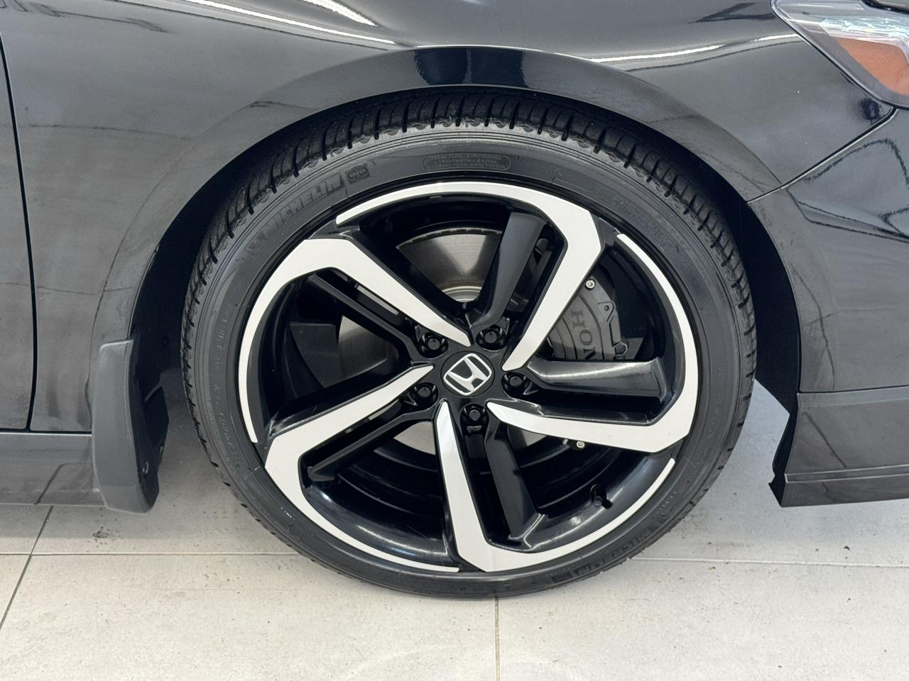 Honda Accord Sedan Sport 2.0T Auto 2020