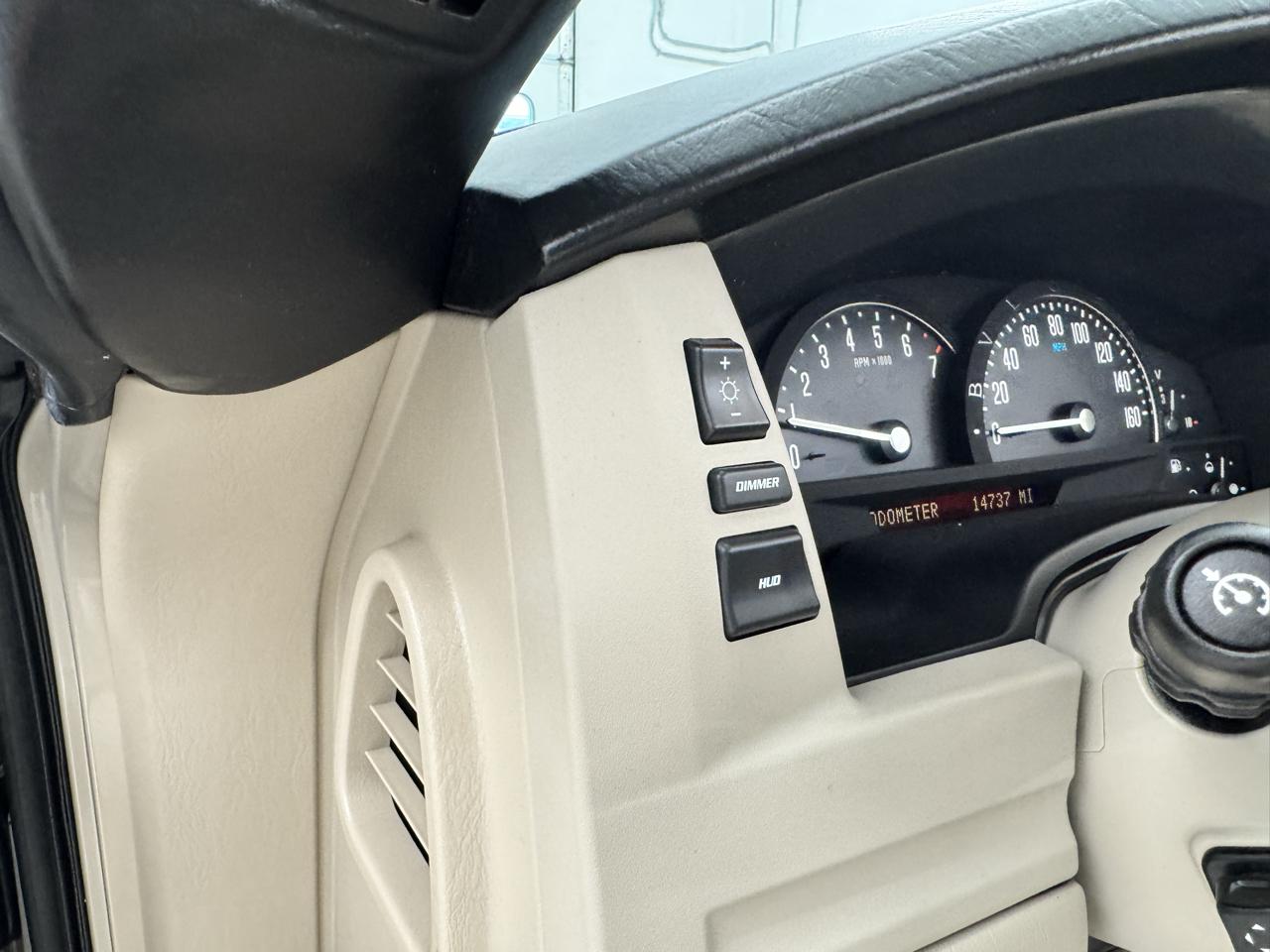 Cadillac XLR 2dr Convertible 2006