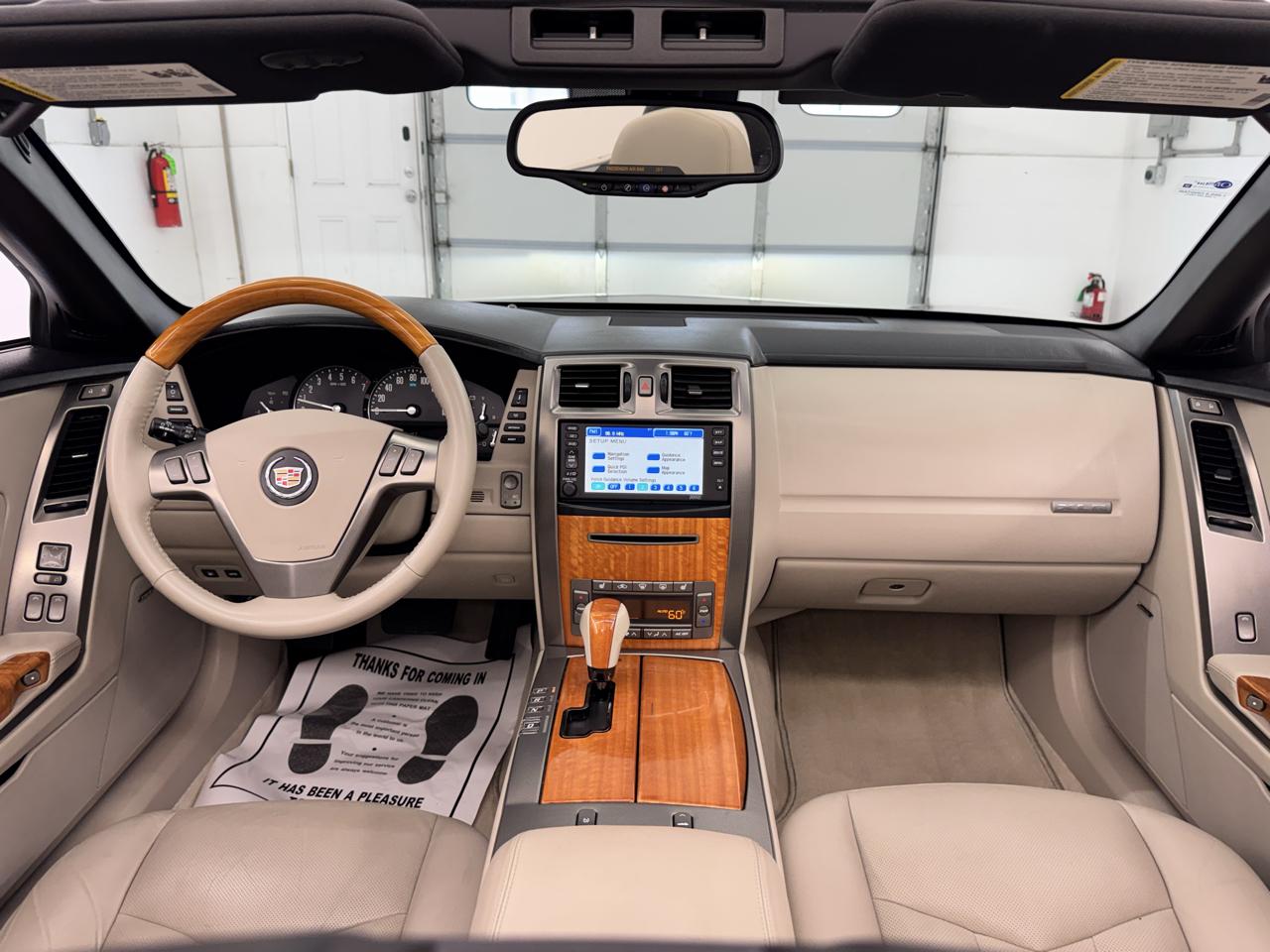 Cadillac XLR 2dr Convertible 2006