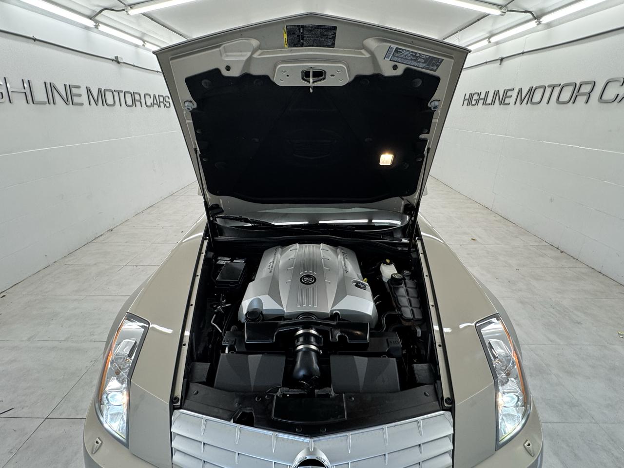 Cadillac XLR 2dr Convertible 2006