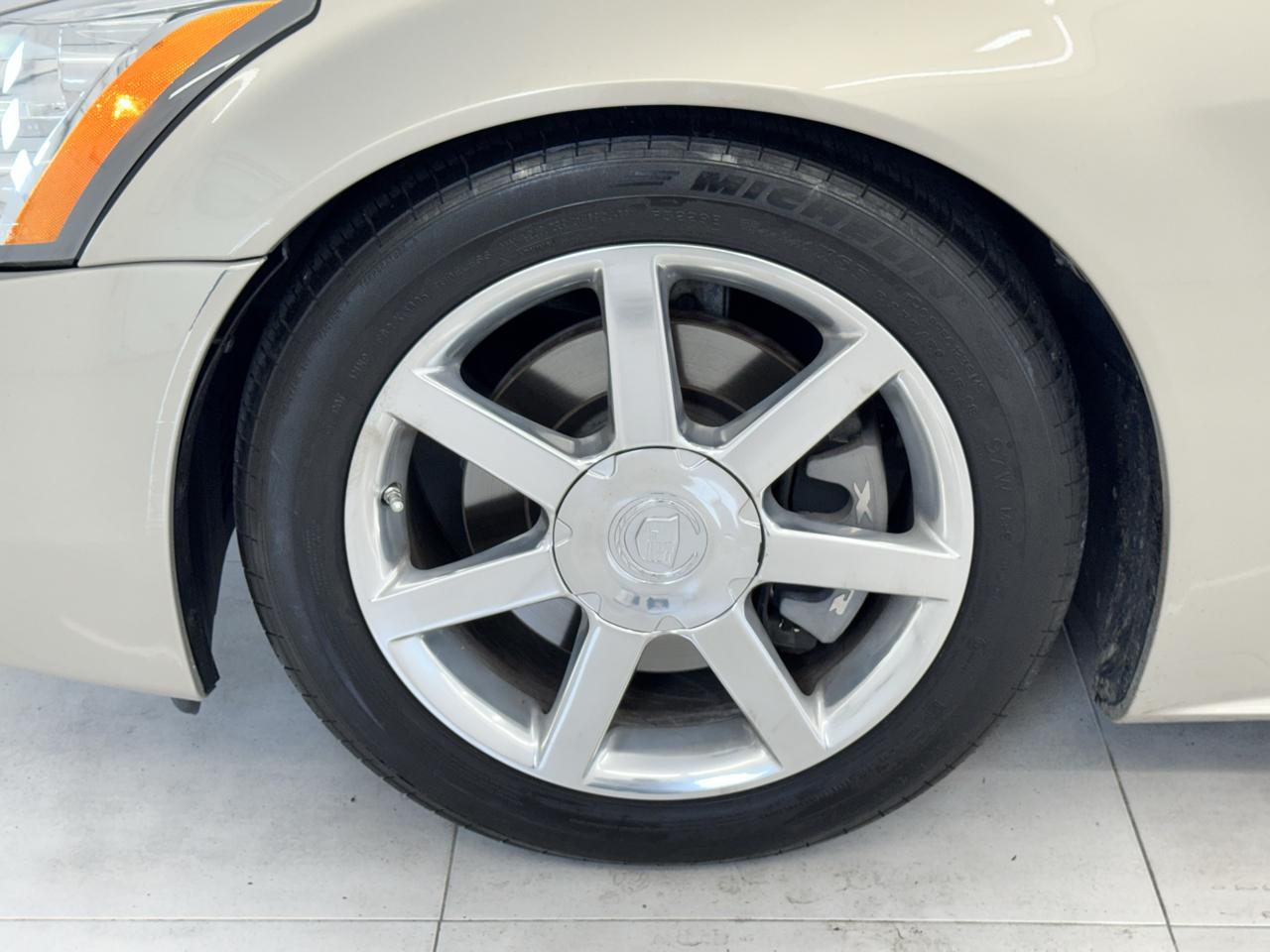 Cadillac XLR 2dr Convertible 2006