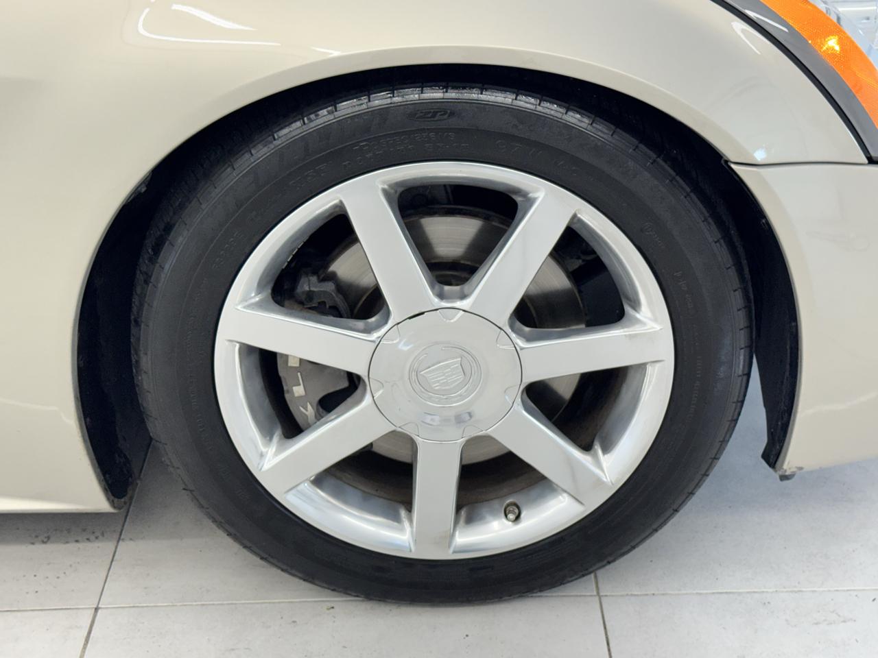 Cadillac XLR 2dr Convertible 2006
