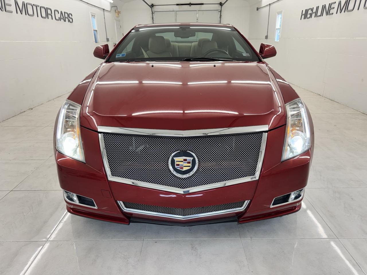 Cadillac CTS Coupe 2dr Cpe Performance RWD 2012