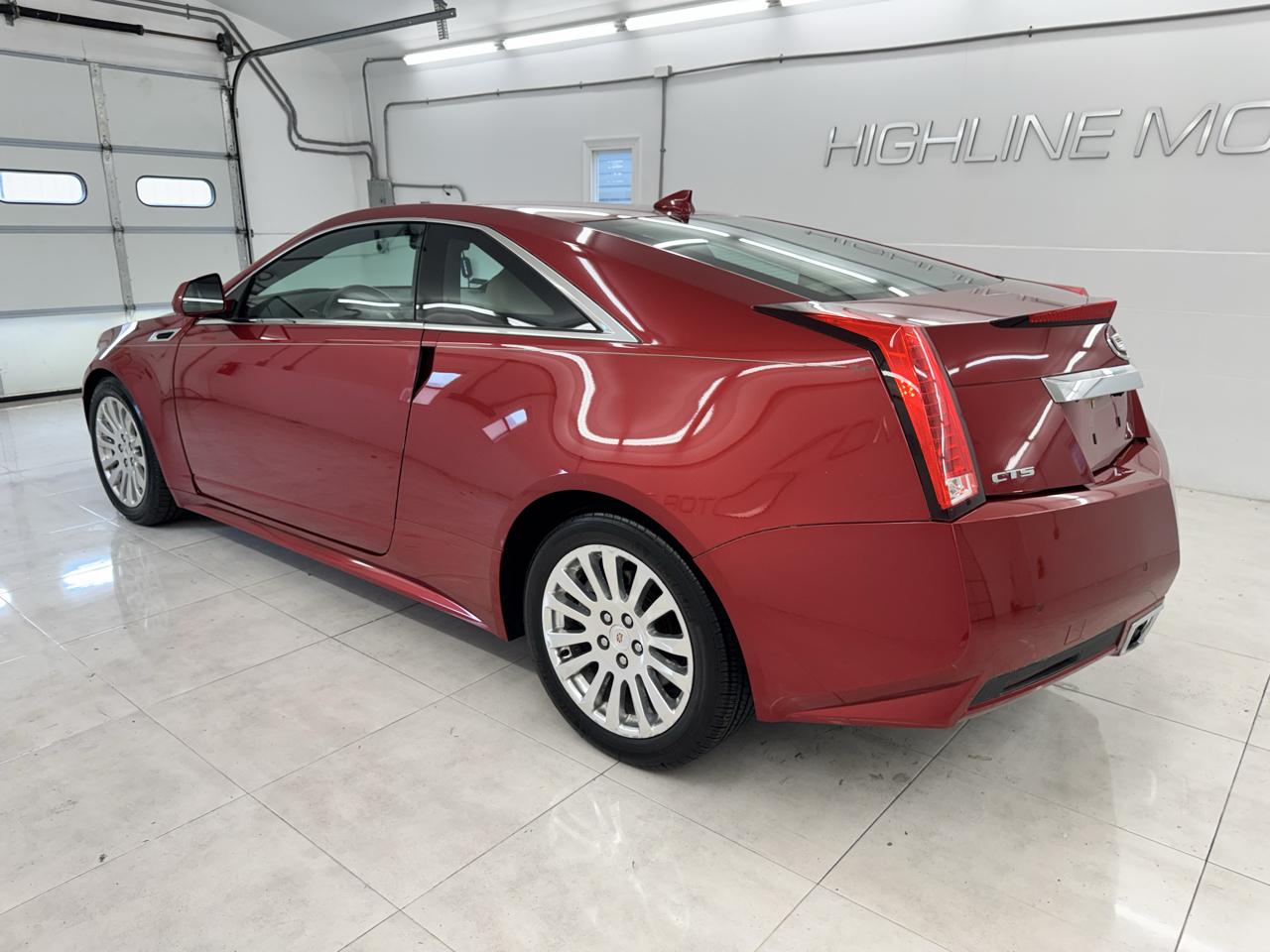 Cadillac CTS Coupe 2dr Cpe Performance RWD 2012