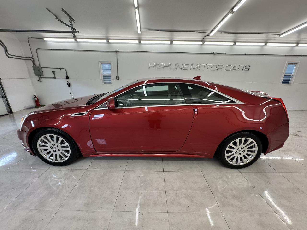 Cadillac CTS Coupe 2dr Cpe Performance RWD 2012