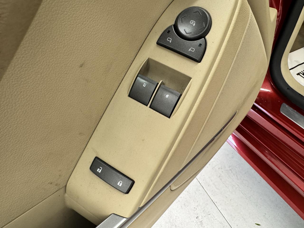 Cadillac CTS Coupe 2dr Cpe Performance RWD 2012