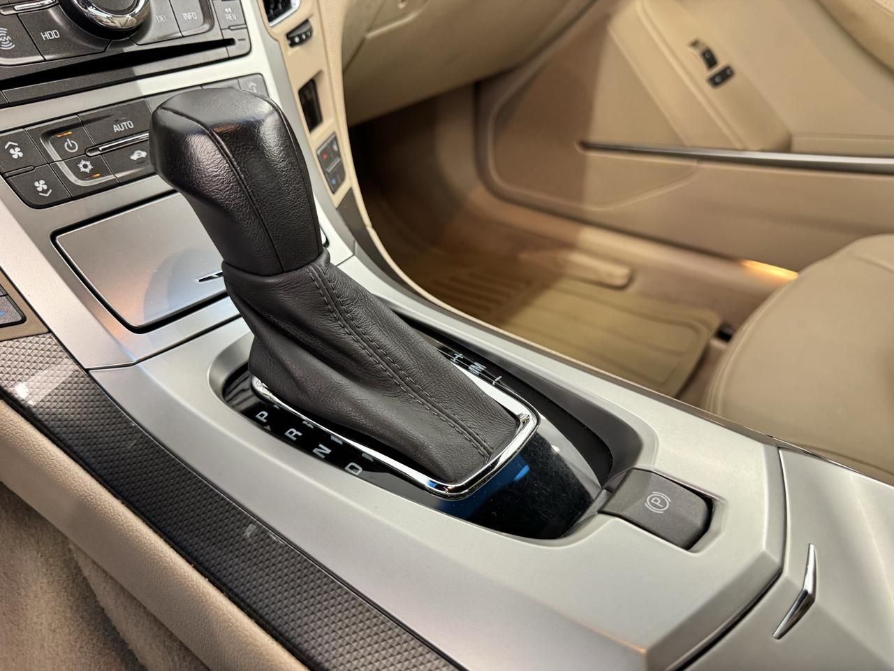 Cadillac CTS Coupe 2dr Cpe Performance RWD 2012