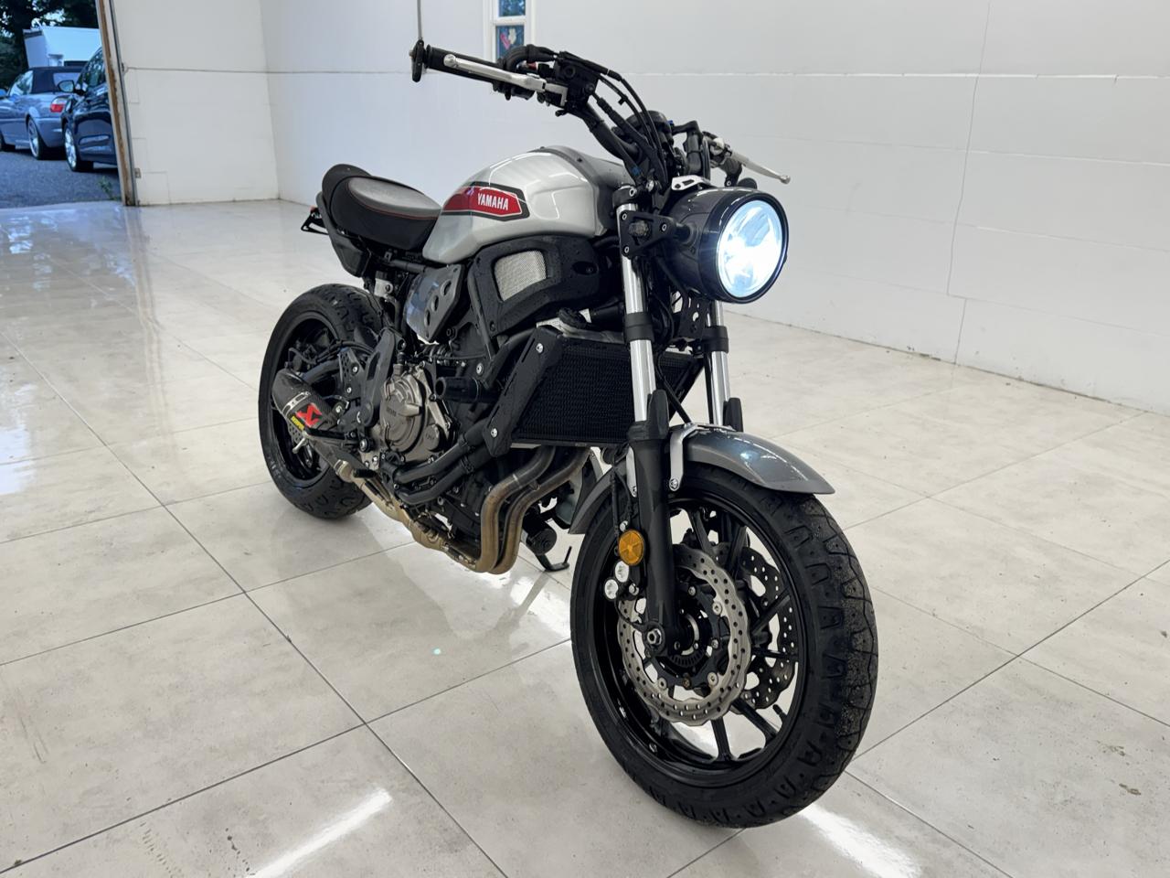 Yamaha XSR700  2019