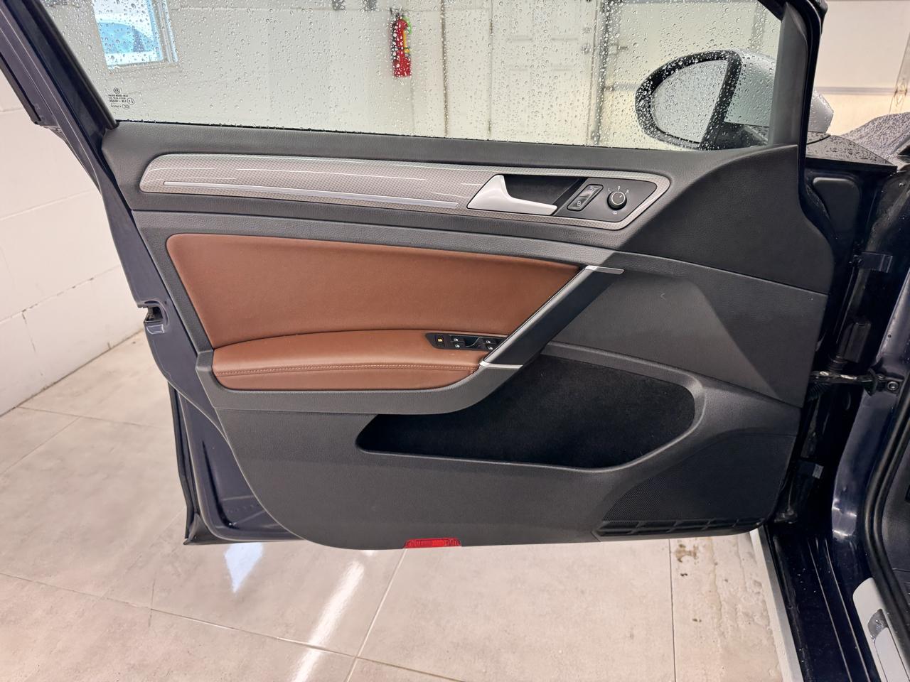 Volkswagen Golf Alltrack 1.8T SEL DSG 2017