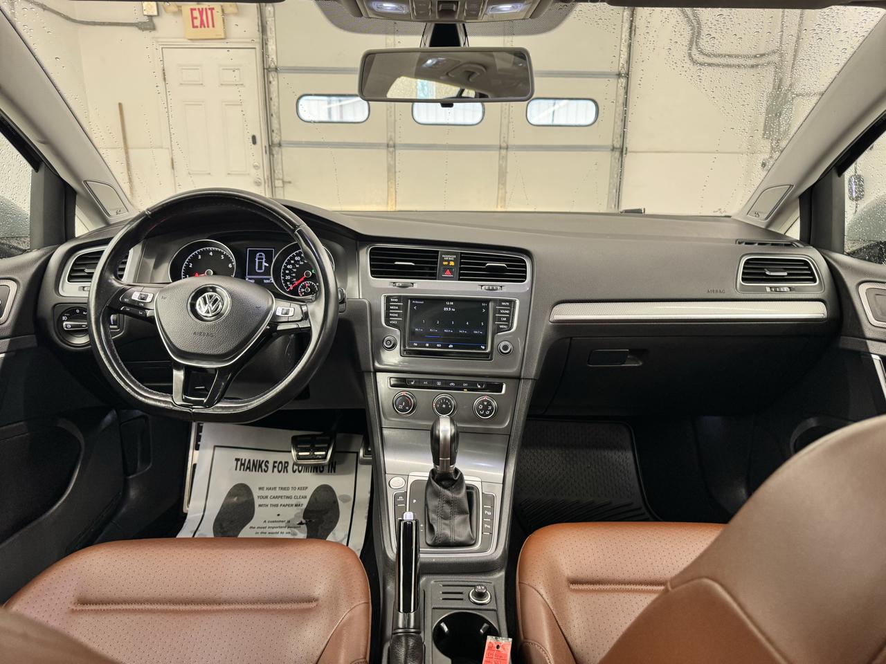 Volkswagen Golf Alltrack 1.8T SEL DSG 2017