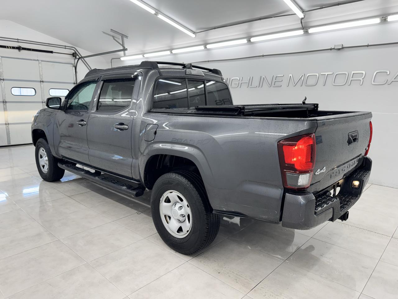 Toyota Tacoma 4WD TRD Off Road Double Cab 5' Bed V6 MT (Natl) 2021