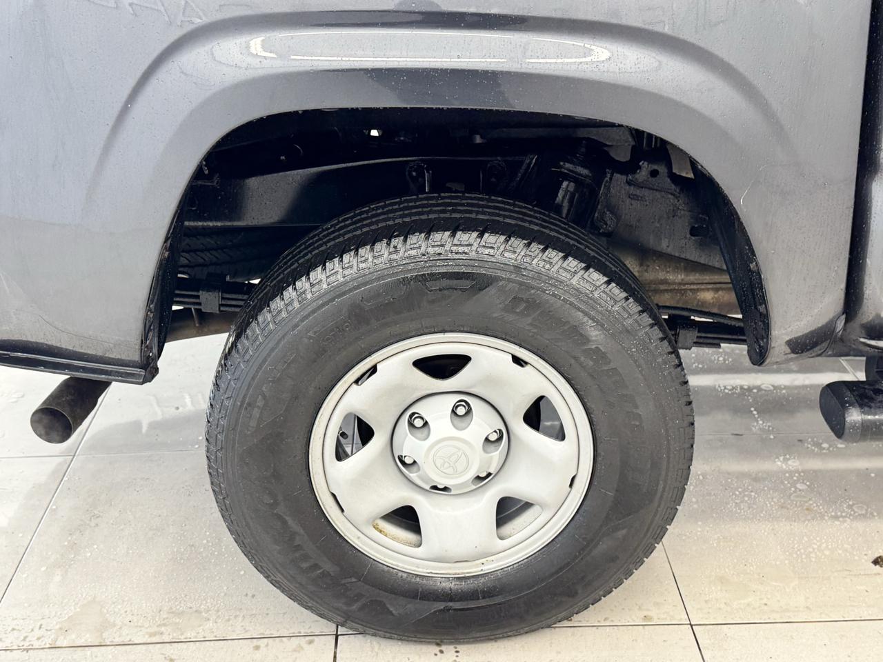 Toyota Tacoma 4WD TRD Off Road Double Cab 5' Bed V6 MT (Natl) 2021
