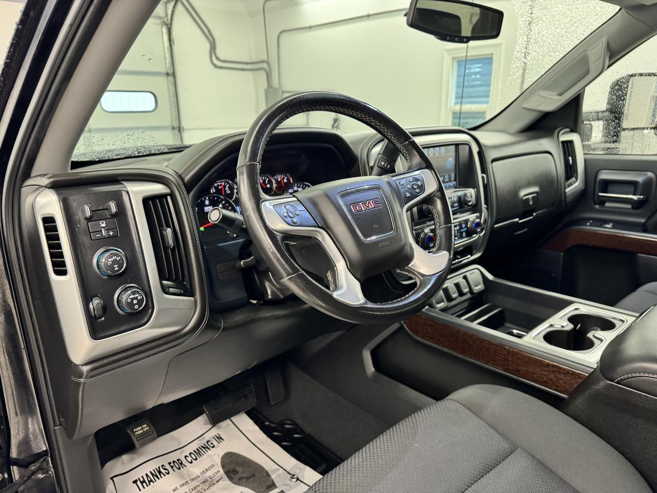 GMC Sierra 1500 4WD Crew Cab 143.5" SLE 2018