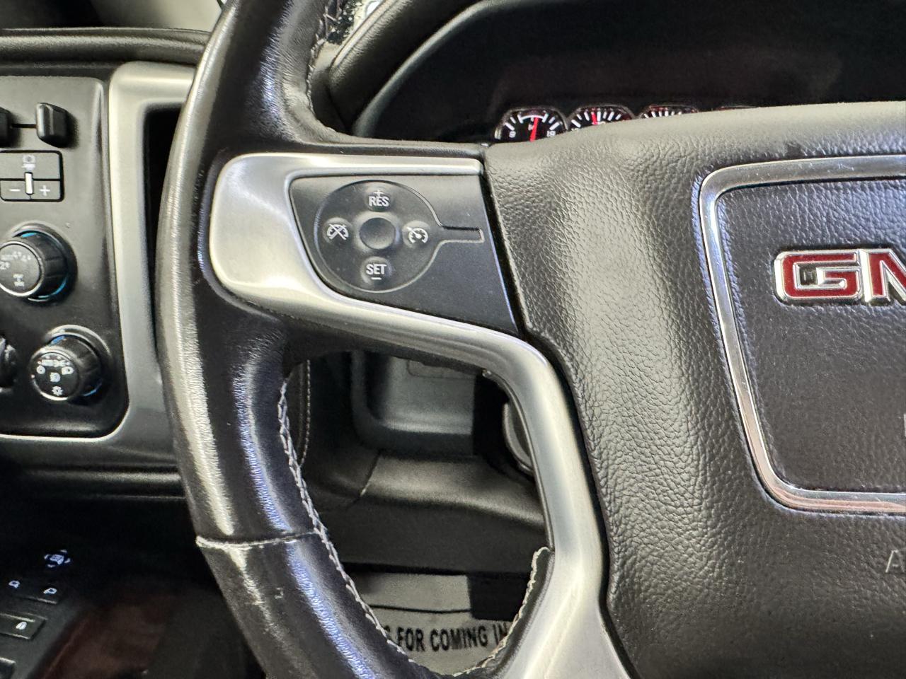 GMC Sierra 1500 4WD Crew Cab 143.5" SLE 2018