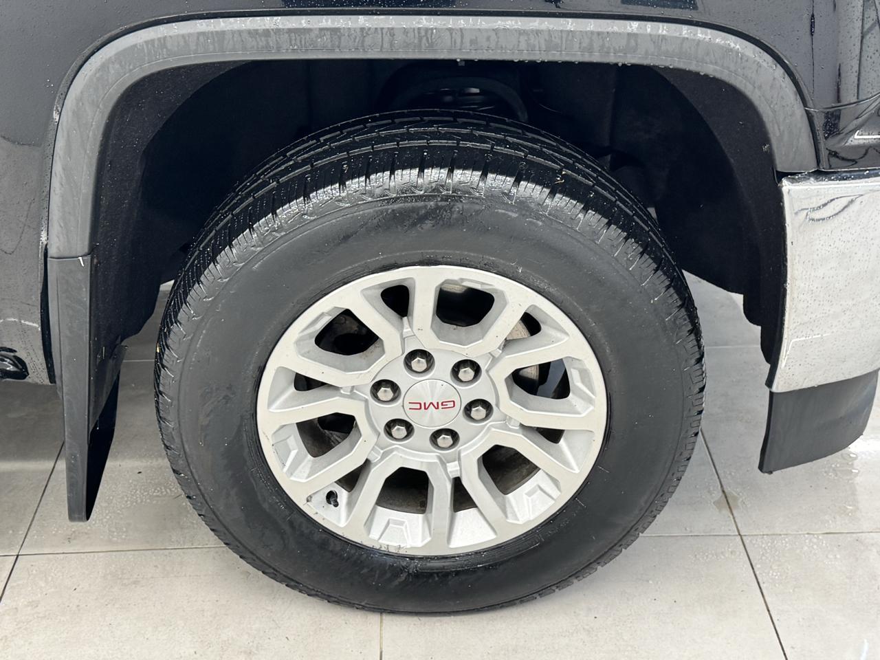 GMC Sierra 1500 4WD Crew Cab 143.5" SLE 2018