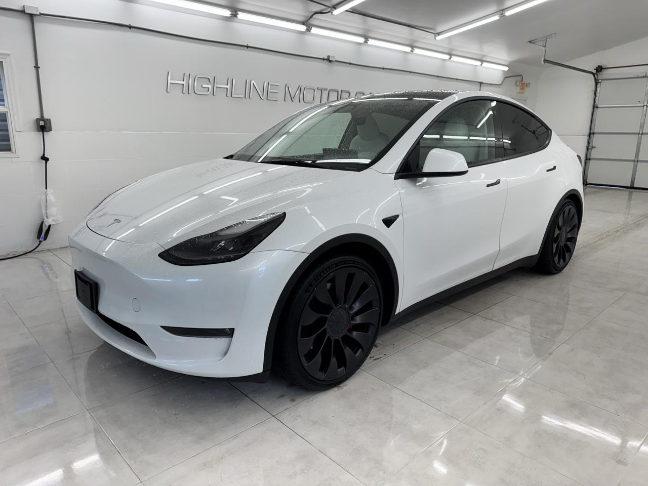 Tesla Model Y Performance AWD 2023