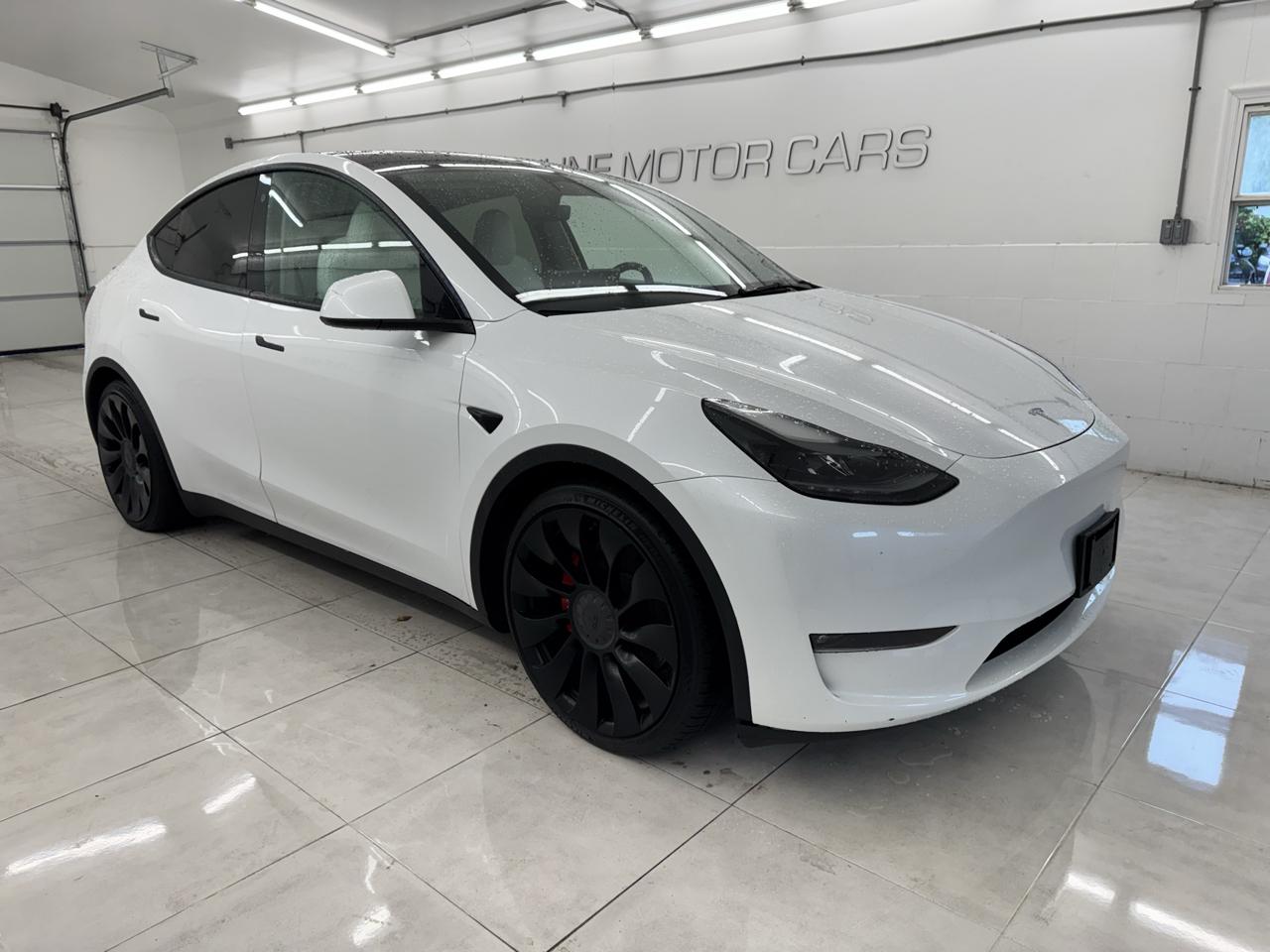 Tesla Model Y Performance AWD 2023