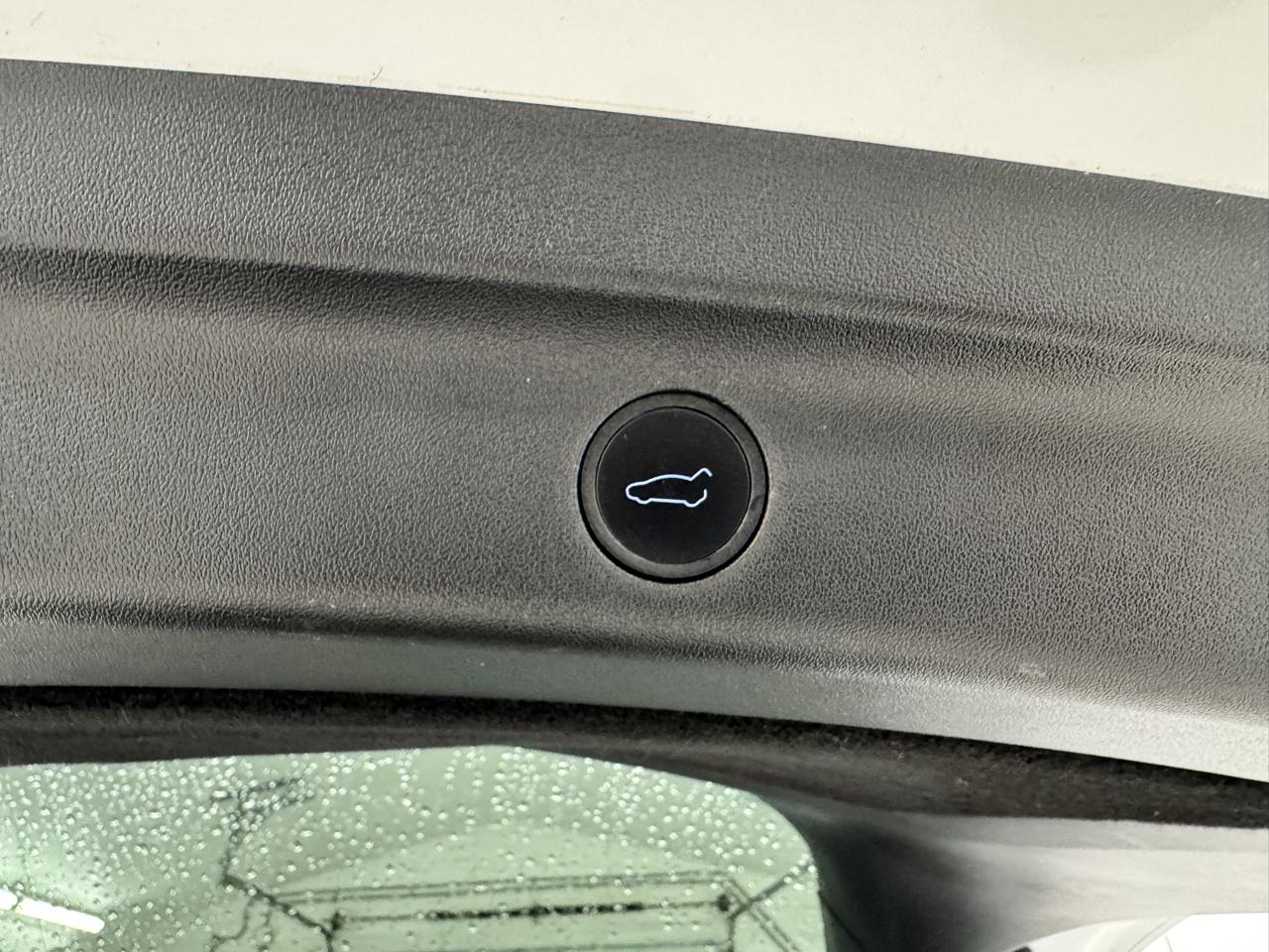 Tesla Model Y Performance AWD 2023