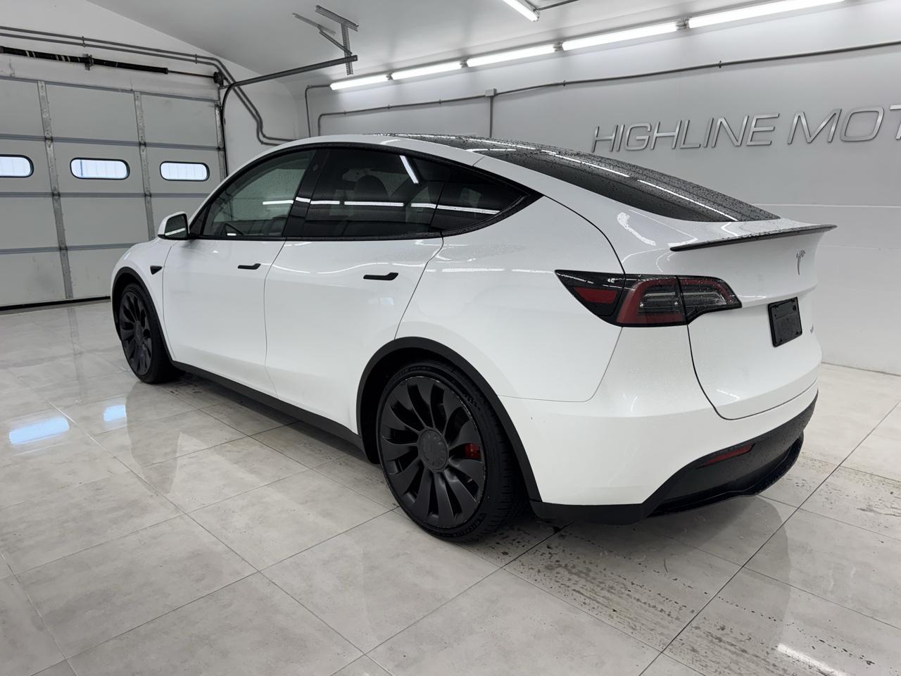 Tesla Model Y Performance AWD 2023