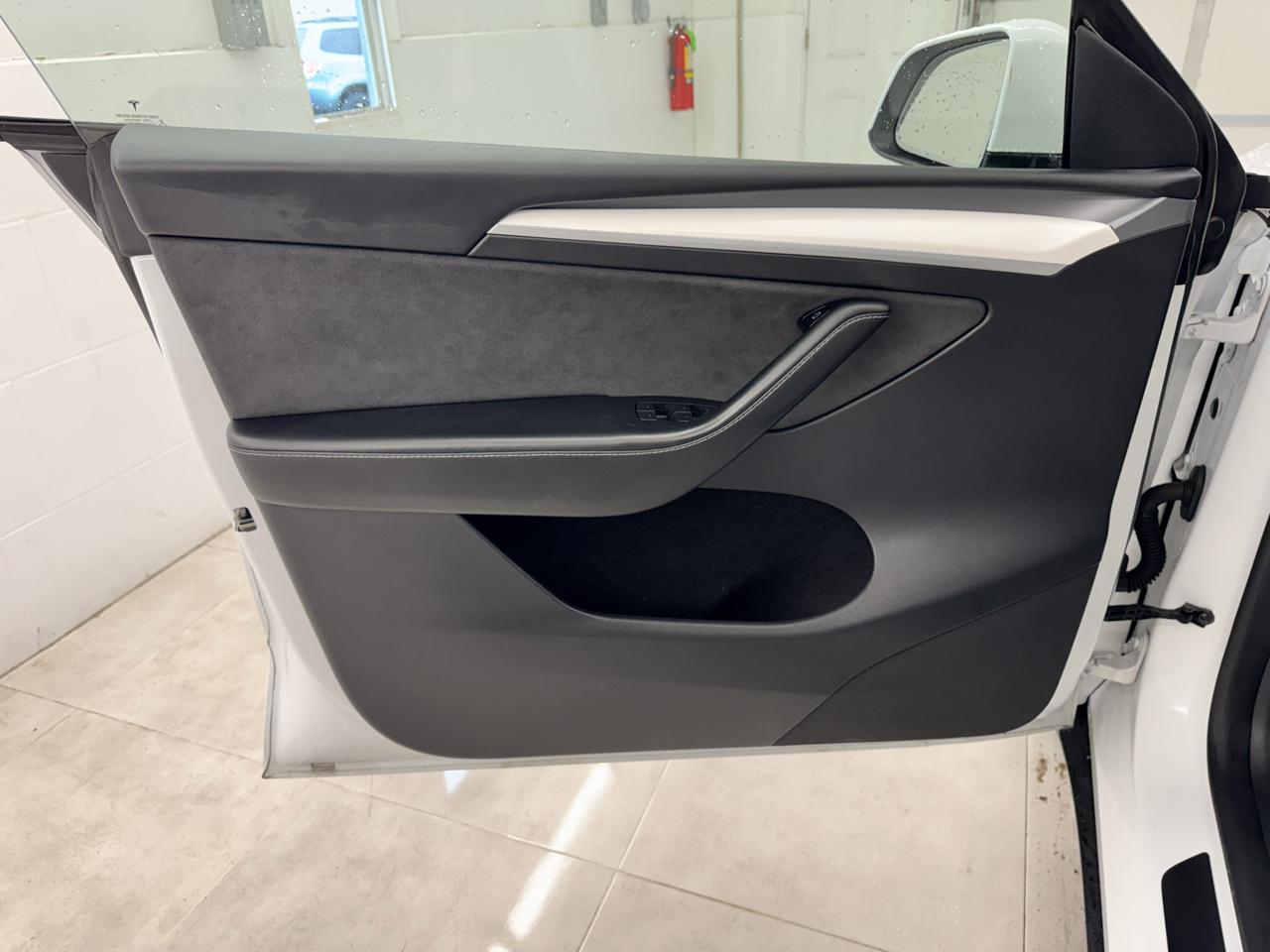 Tesla Model Y Performance AWD 2023