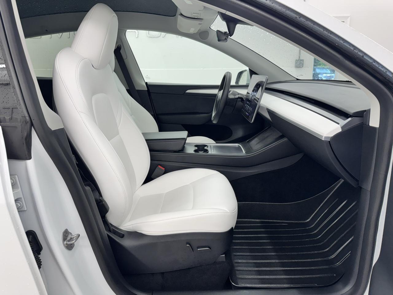 Tesla Model Y Performance AWD 2023