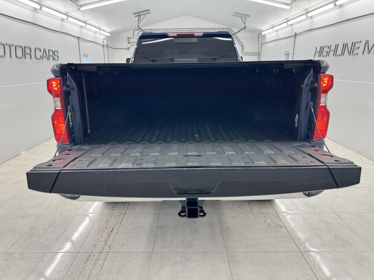 Chevrolet Silverado 3500HD 4WD Crew Cab 172" LT 2022