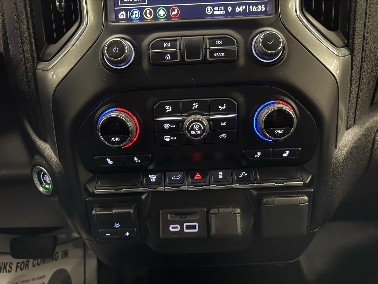 Chevrolet Silverado 3500HD 4WD Crew Cab 172" LT 2022