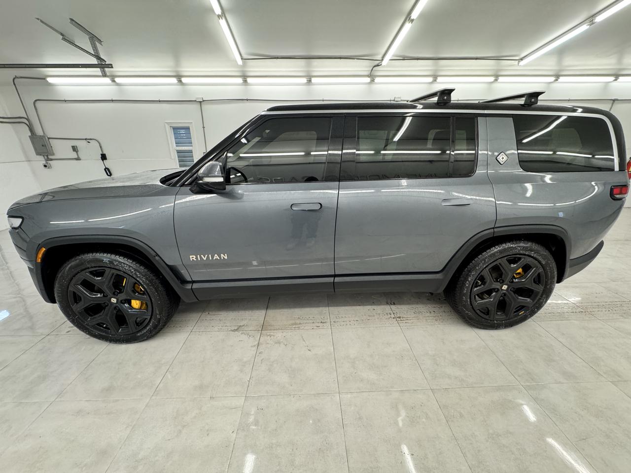 Rivian R1S Launch Edition AWD 2022