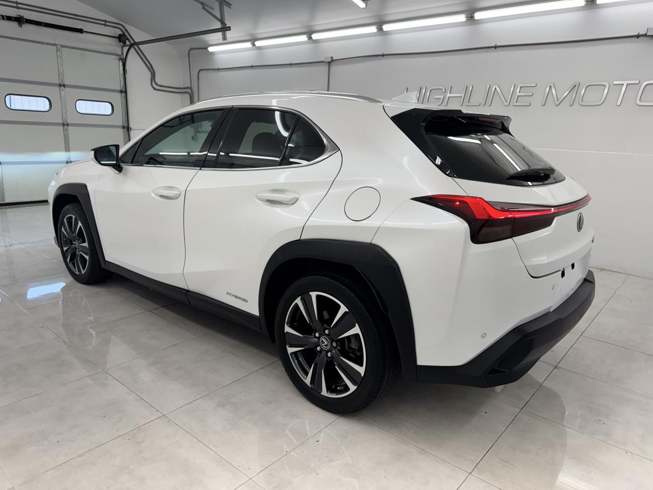 Lexus UX UX 250h AWD 2022