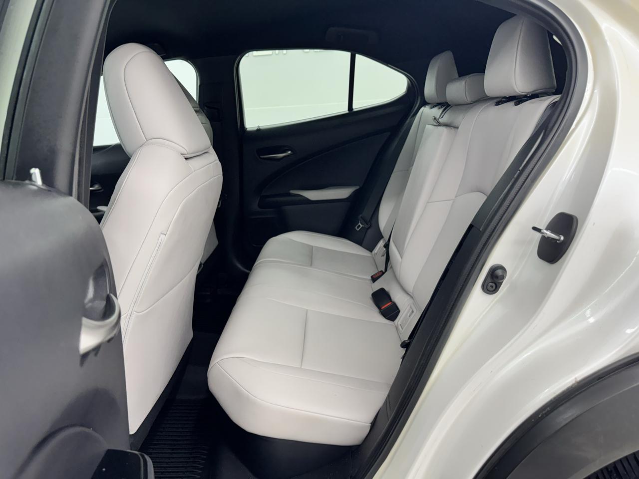 Lexus UX UX 250h AWD 2022