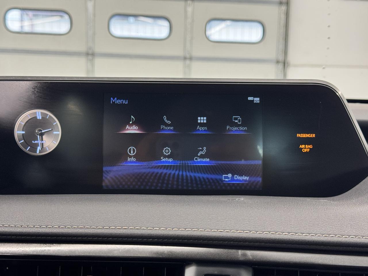 Lexus UX UX 250h AWD 2022