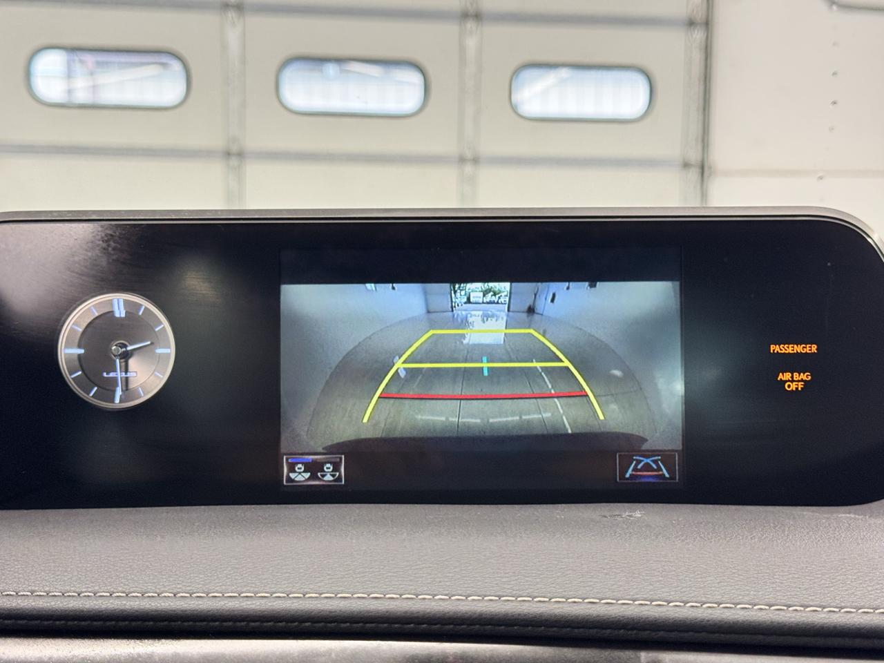 Lexus UX UX 250h AWD 2022