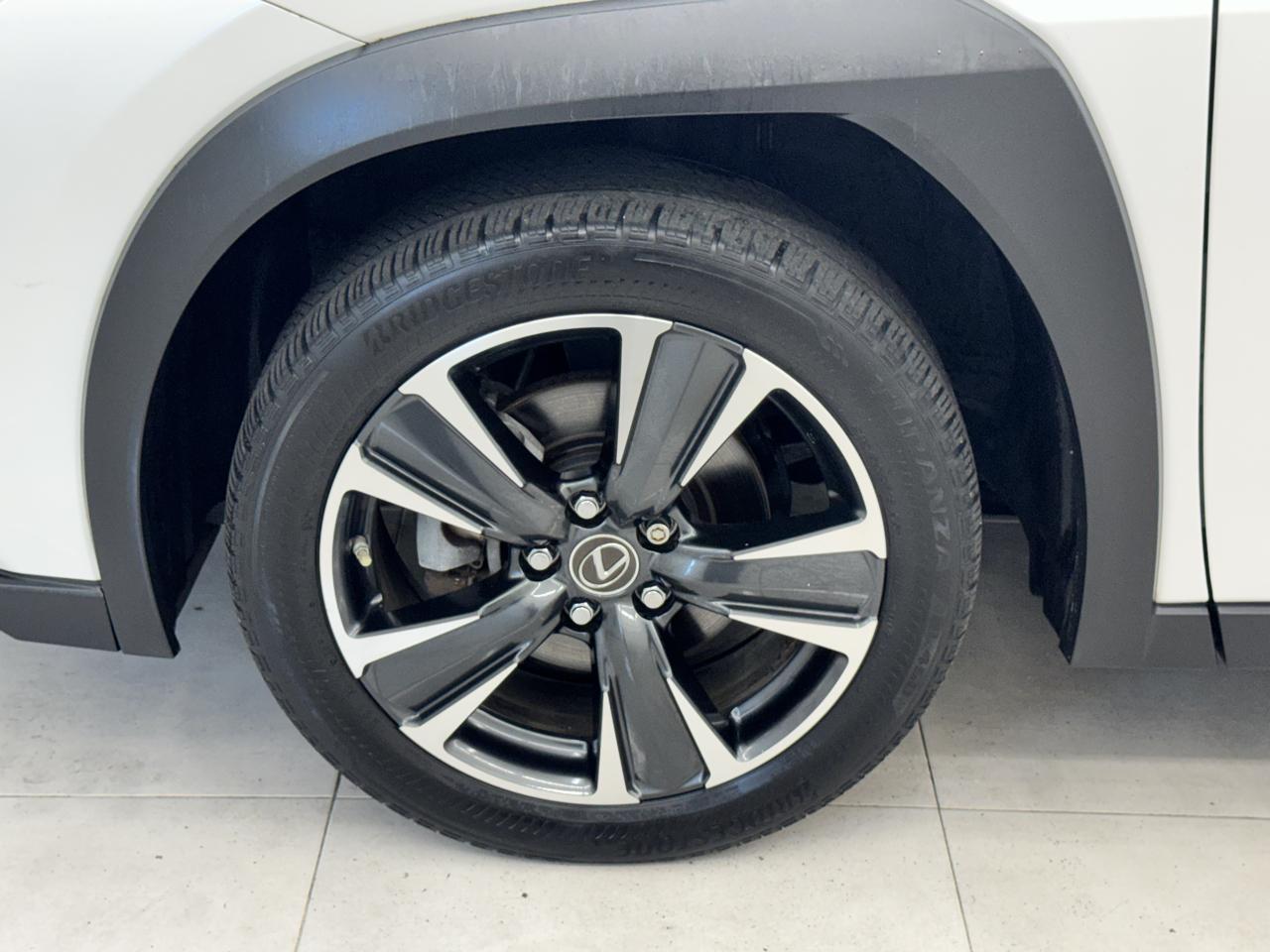 Lexus UX UX 250h AWD 2022