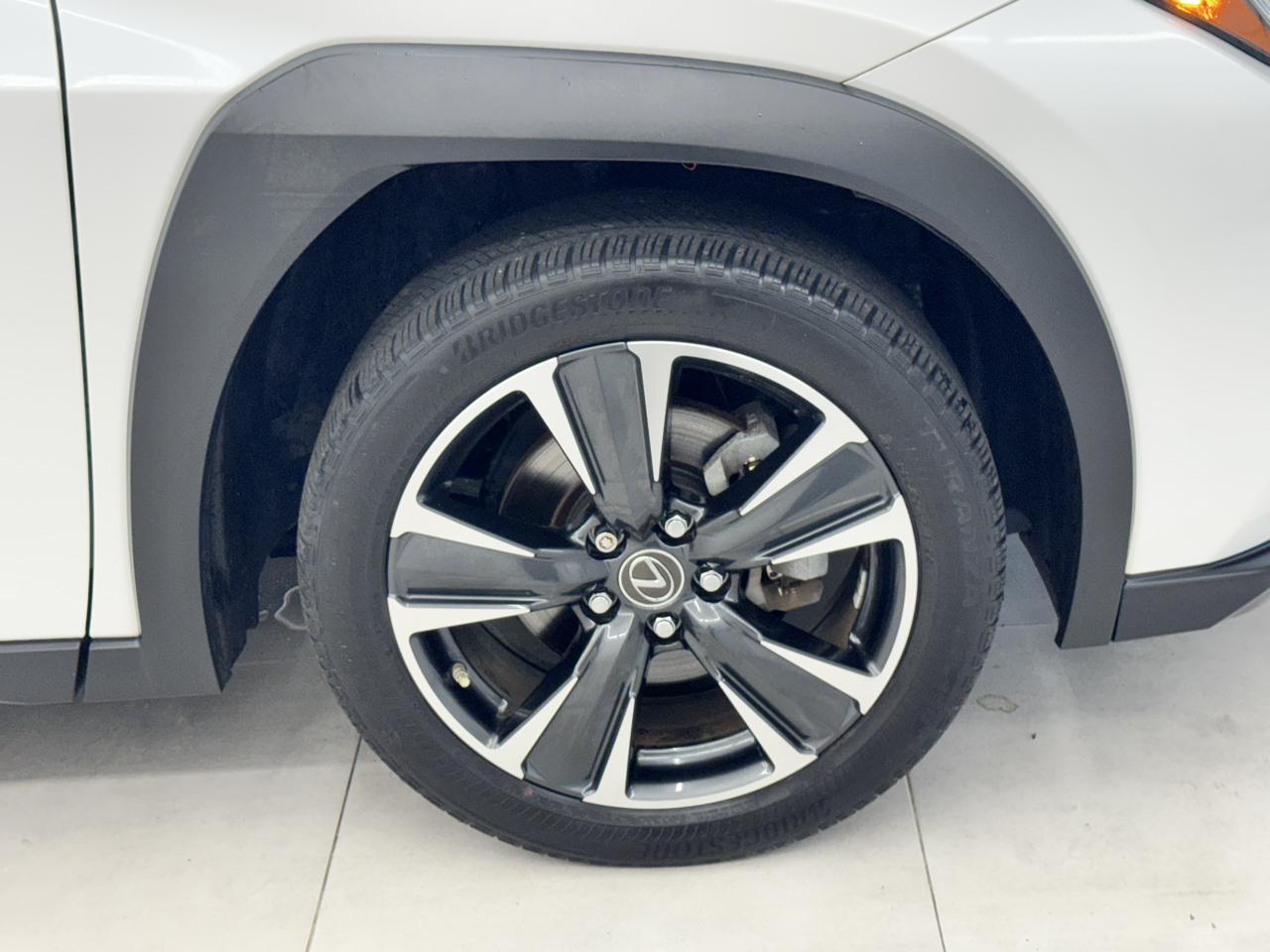 Lexus UX UX 250h AWD 2022